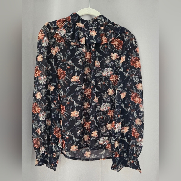 On Twelfth Black High Neck Floral Blouse - Picture 4 of 7